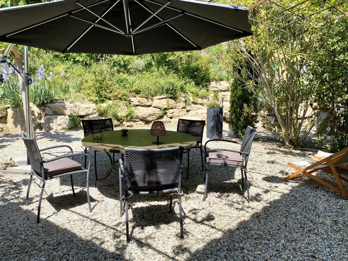 Le Jardin De Lau Villa Обиньон Екстериор снимка