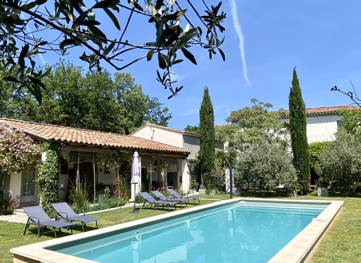 Le Jardin De Lau Villa Обиньон Екстериор снимка