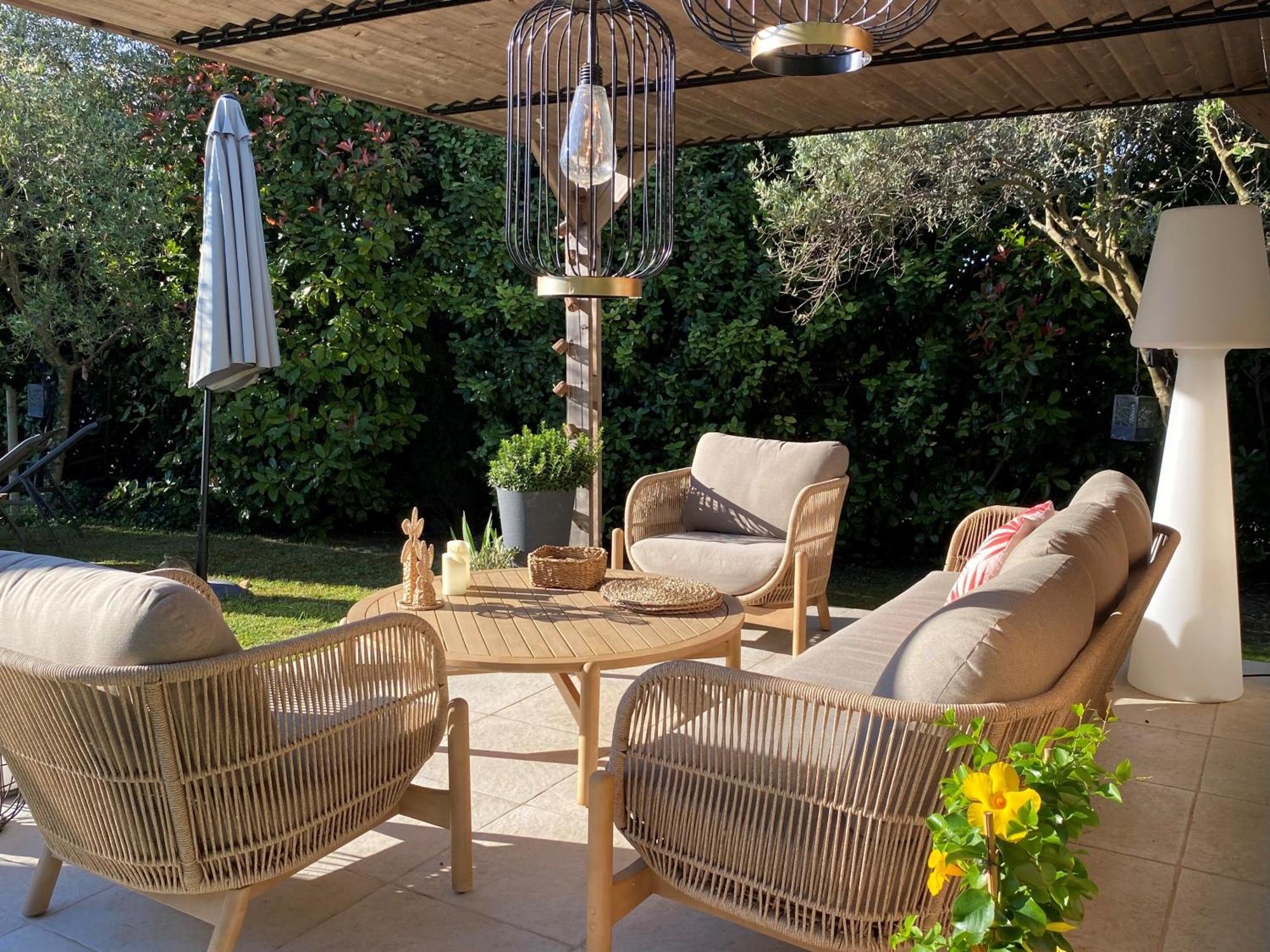 Le Jardin De Lau Villa Обиньон Екстериор снимка